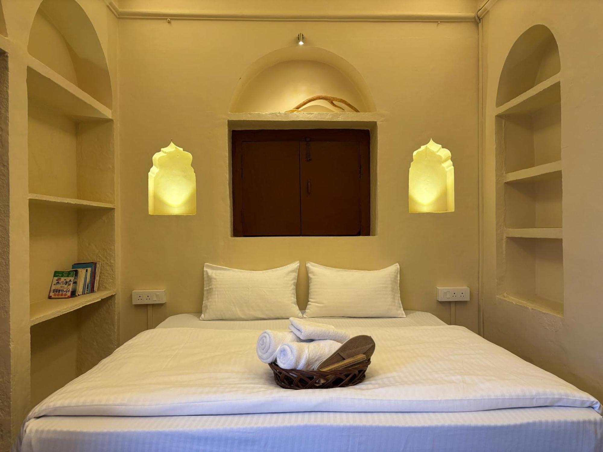 Vintage River Homestay Varanasi Exterior photo